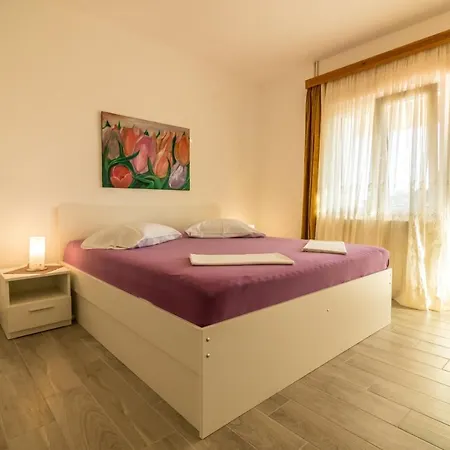 Apartment Josy Rab Town