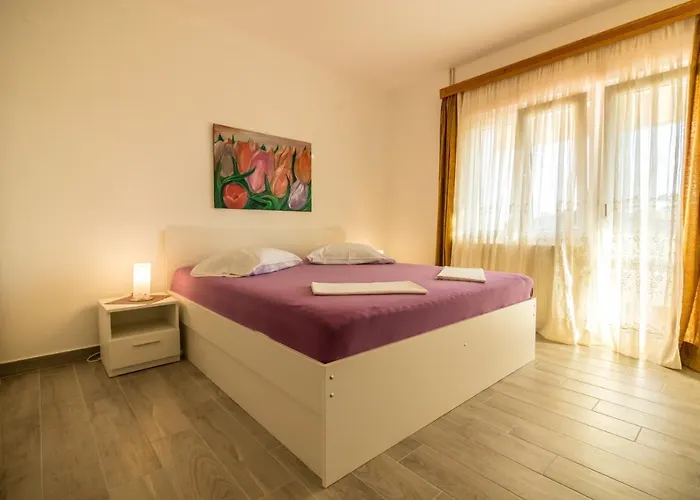 Apartman Josy Rab Town