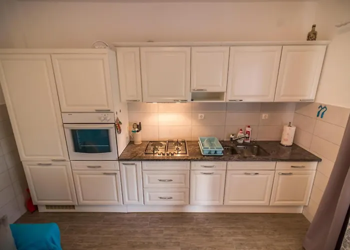 Josy Apartman Rab Town